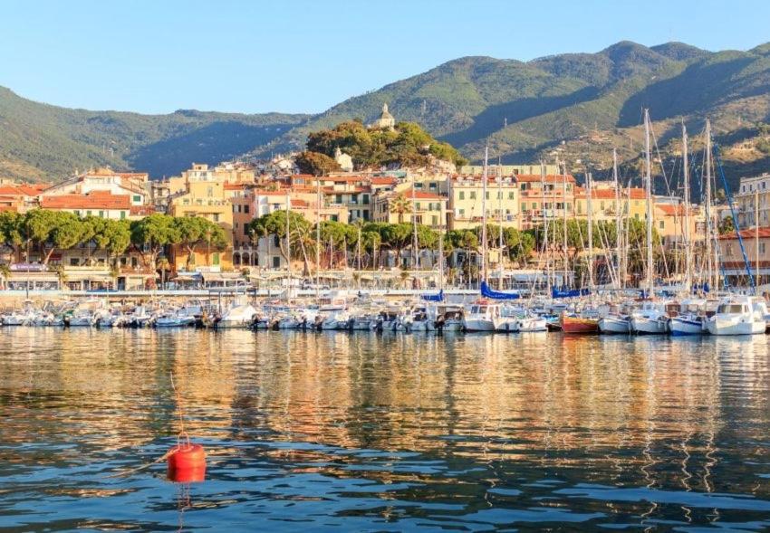 Il Timone Leilighet Riva Ligure Eksteriør bilde